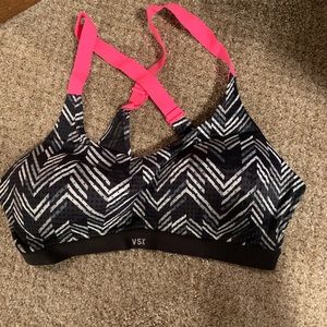 Victoria Secret Sports Bra 36C